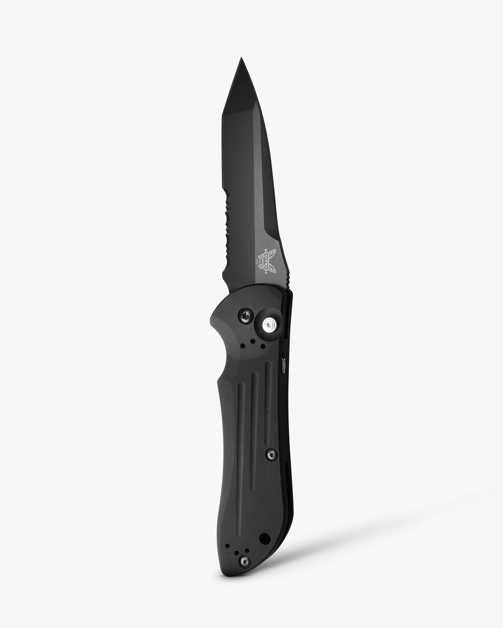 Durable 9101SBK Auto Stryker - Serrated Tanto Knife | Benchmade